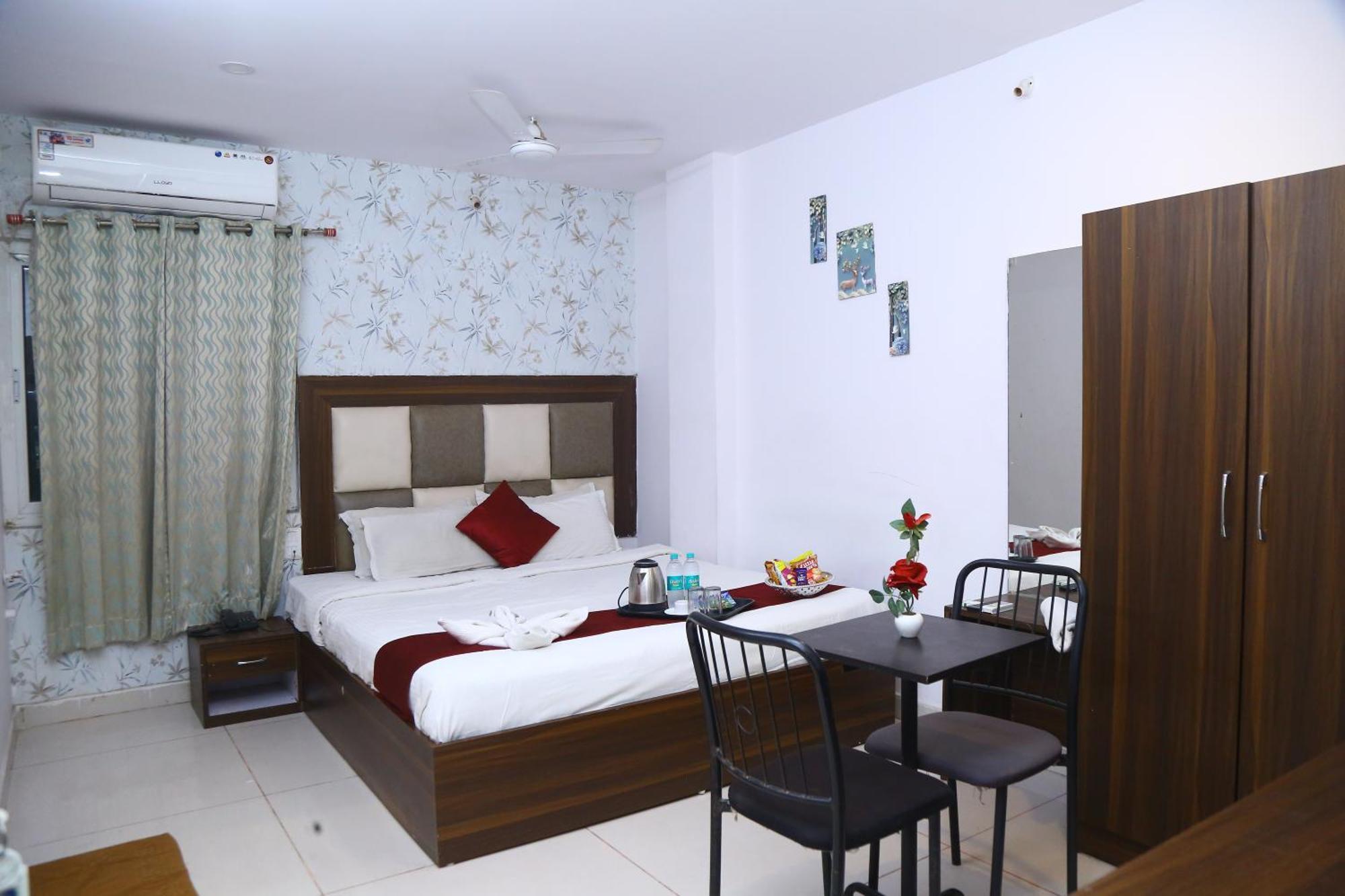 Hotel Mn Grand Shamshabad Airport Zone Hyderabad מראה חיצוני תמונה