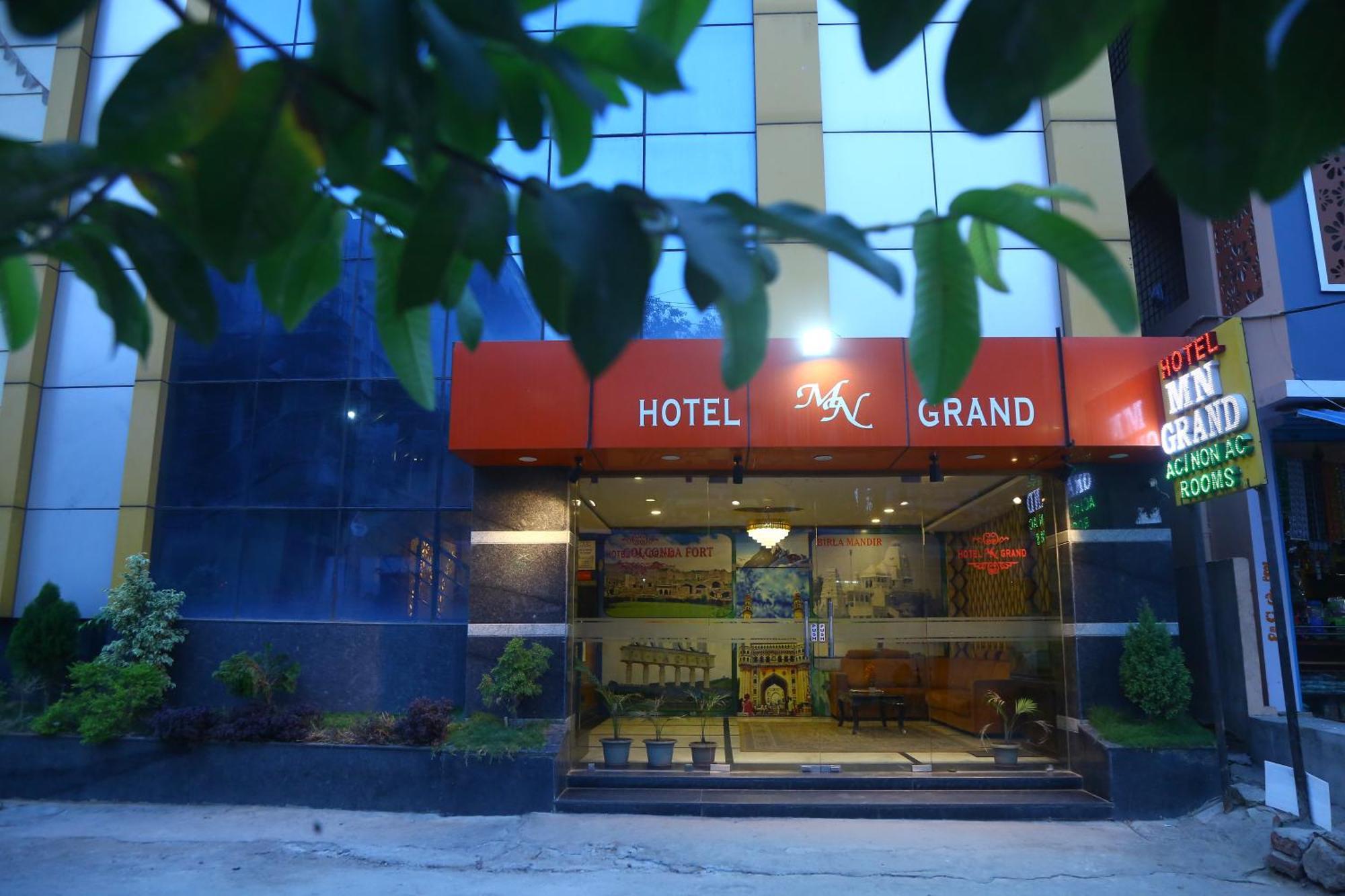 Hotel Mn Grand Shamshabad Airport Zone Hyderabad מראה חיצוני תמונה