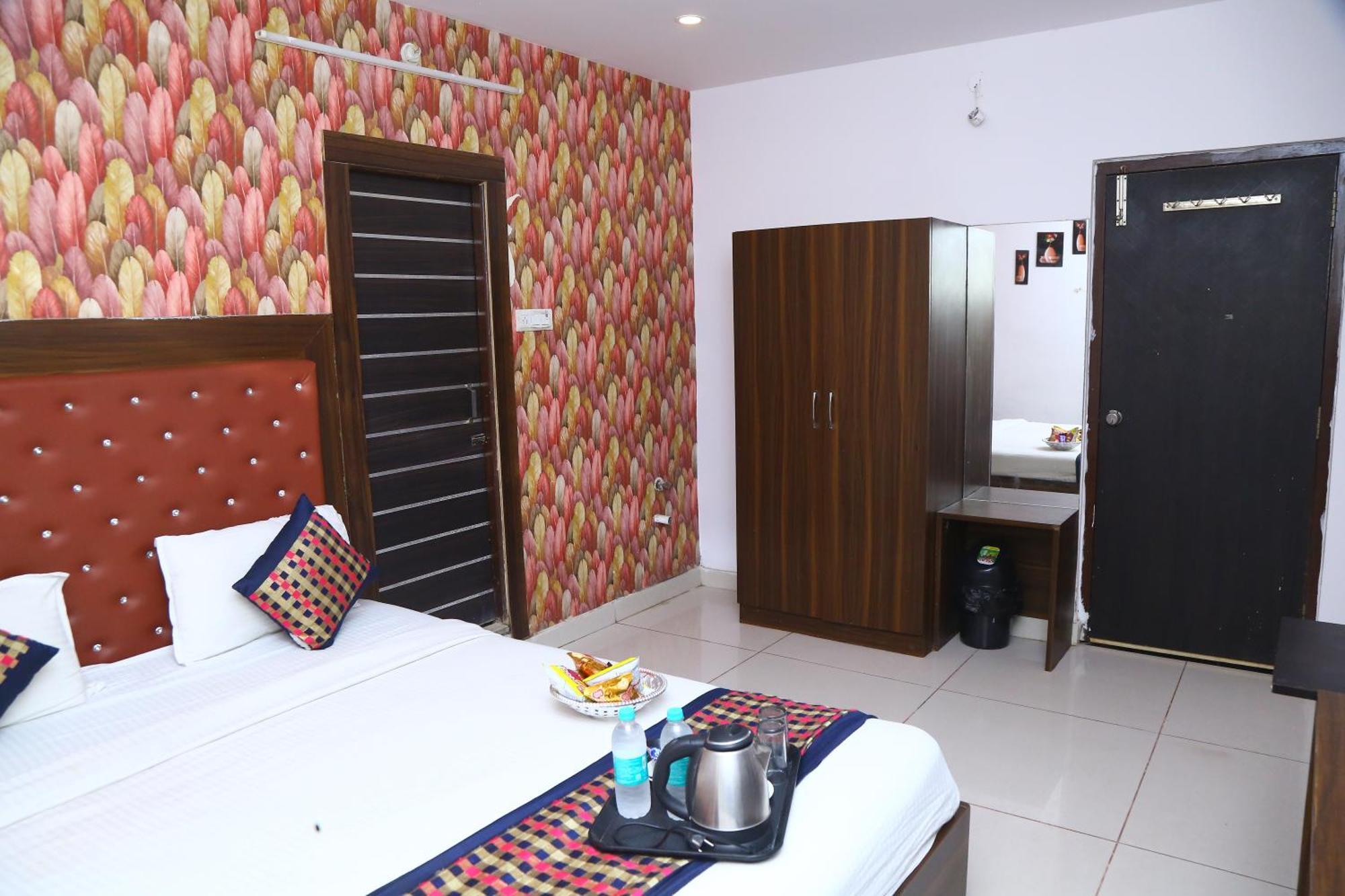 Hotel Mn Grand Shamshabad Airport Zone Hyderabad מראה חיצוני תמונה