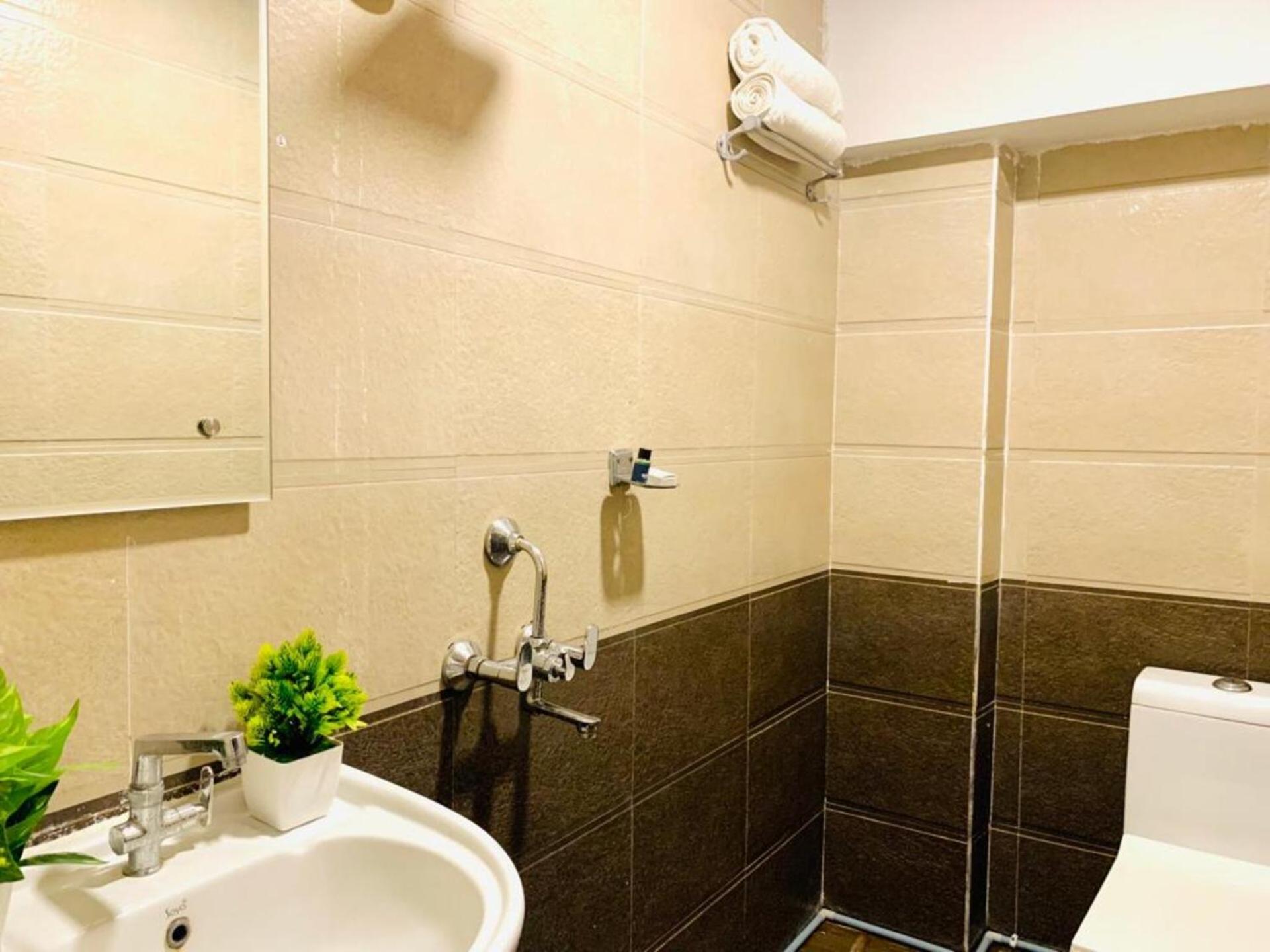 Hotel Mn Grand Shamshabad Airport Zone Hyderabad מראה חיצוני תמונה